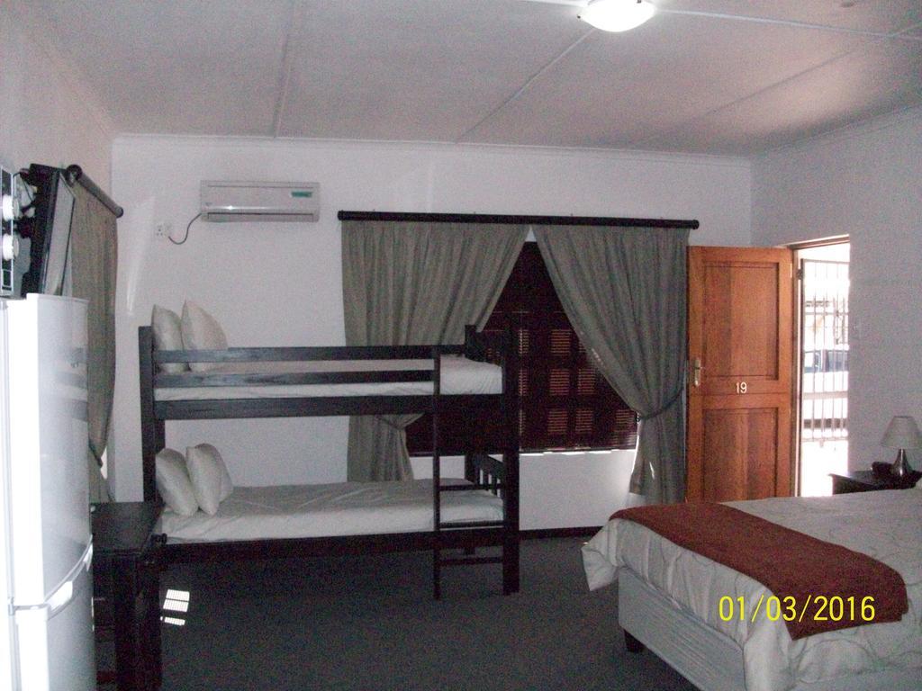 Laingsburg Laings Lodge מראה חיצוני תמונה